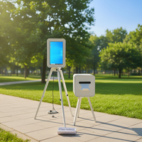 Photomaton en bois double face avec pieds pliables, compatible avec iPad et appareil photo, facile à utiliser - Capacité de 15 personnes pour les mariages