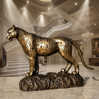Sculpture de léopard en bronze massif sur mesure - Art animalier classique personnalisé, sur commande, sculpture en bronze
