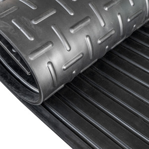 Tapis en caoutchouc 17 mm X 1.22m X 1.83m Tapis d'écurie pour chevaux de vache et chevaux Tapis en caoutchouc à emboîtement à bord droit - Product Image 3