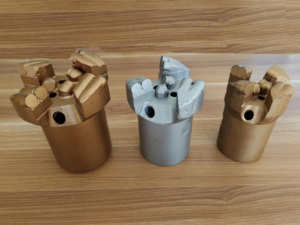 Foret PDC souterrain 3 ailettes 4 ailettes 56mm-220mm pour forage de puits d'eau - Product Image 5