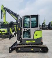 Excavadora de cadenas ZE35GU de 3.5 toneladas y 0.1 m³ con motor de 18.2kW, cucharón reforzado y martillo rompedor