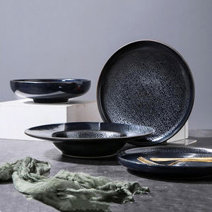 Ensemble de vaisselle colorée rétro au four rouge ensemble d'<span class=keywords><strong>assiettes</strong></span> et de bols en céramique de <span class=keywords><strong>porcelaine</strong></span> plats et <span class=keywords><strong>assiettes</strong></span> pour la décoration de mariage - Product Image 2