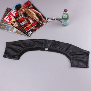 Nuove maniche in pelle <span class=keywords><strong>mezza</strong></span> t-shirt in poliestere in <span class=keywords><strong>maglia</strong></span> di scena elasticizzata elasticizzata all'ingrosso da uomo Sexy biancheria <span class=keywords><strong>intima</strong></span> in pelle - Product Image 3