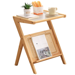 Mesa Consola de Ratán con Estante de Almacenamiento, Mesa de Centro de Bambú Tejido para Sala de Estar, Dormitorio, Mesita de Noche, Mesa Auxiliar con Tapa de Cristal - Product Image 1