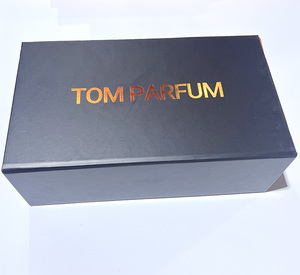 Scatola Regalo Magnetica Personalizzata in Materiali Riciclati, Laminazione Opaca, Fodera in Spugna, Confezione di Lusso in Carta Rigida per Album Matrimoniali - Product Image 2