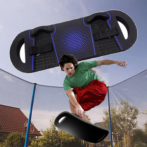 Planche de trampoline noire - Planche d'entraînement et de développement des compétences pour trampoline - Planche de rebond amusante - Excellents accessoires pour trampoline pour les 6 ans et plus - Product Image 2
