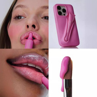 Traitement des lèvres repulpant hydratant nourrissant végétalien en format tube, teinte liquide pour les lèvres au peptide