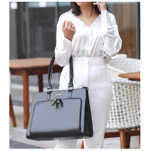 Sac fourre-tout spacieux et fonctionnel pour femmes, fabriqué en cuir véritable à 100 %, idéal pour transporter des documents de travail et les essentiels quotidiens - Product Image 5