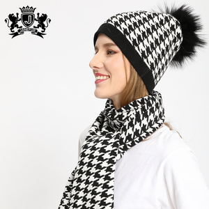 Janefur Scarves Beanie <span class=keywords><strong>Bonnet</strong></span> à carreaux pour femmes Hiver doux Angora Beanie Hat With Fur Pom Neck Warmer Scarf - Product Image 2