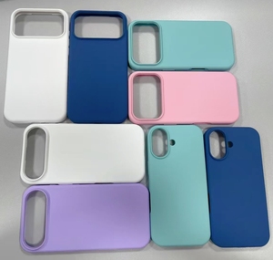 Coque de téléphone en silicone souple au toucher doux, prix d'usine, étuis de téléphone portable en TPU silicone solide avec tissu en velours pour iPhone 15 16 17 Pro Max - Product Image 2