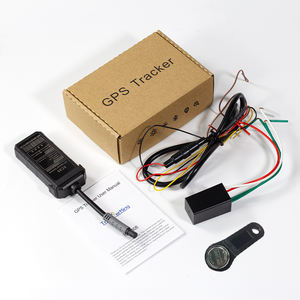 EC35 Trackerking 2G+4G Apto para coches y motocicletas Clasificación de impermeabilidad IP68 Rastreo en tiempo real Corte remoto de combustible y energía - Product Image 6