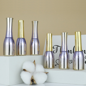 Bouteille de vernis à ongles en gel <span class=keywords><strong>champagne</strong></span> violet de <span class=keywords><strong>luxe</strong></span> de 10ml bouteille de vernis à ongles vide en verre métallique personnalisée - Product Image 3