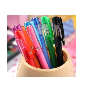 ปากกาสีรุ้งสำหรับเด็ก ชุดเครื่องเขียน - Product Image 1