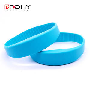 멀티 컬러 <span class=keywords><strong>NFC</strong></span> 실리콘 팔찌 맞춤형 인쇄 <span class=keywords><strong>RFID</strong></span> 팔찌 URL VIP 식별을위한 프로그래밍 가능한 실리콘 <span class=keywords><strong>NFC</strong></span> 팔찌 - Product Image 4