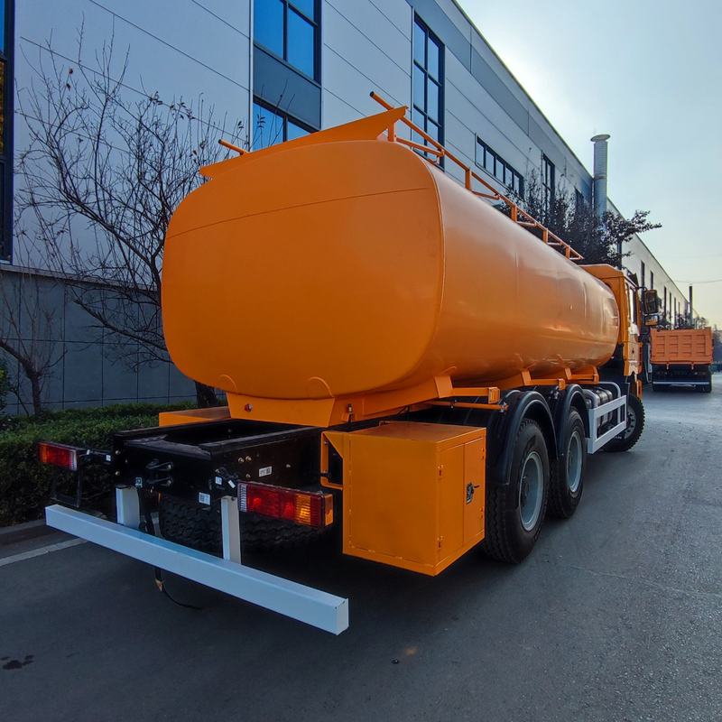 Shacman 6x4 Diesel Tanker Trucks 20000