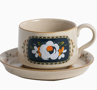 Coffret cadeau fait main en céramique de style vintage Tasse soucoupe Tasse à café Thé Cafetière Camélia Service à café
