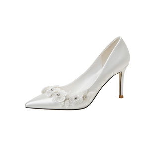 Zapatos de Novia de Seda con Flores Blancas 2025, Zapatos de Vestir Elegantes con Tacón de 7CM/9CM para Mujer - Product Image 1