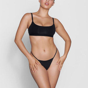 Ensemble de sous-vêtements de sport Lingerie pour femmes Ensemble soutien-gorge et <span class=keywords><strong>string</strong></span> en coton - Product Image 1