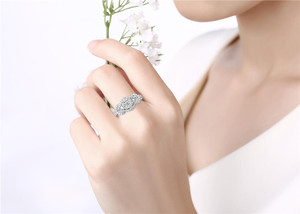 Tonglin Custom Destiny Jewellery Moissanite Engagement Wedding Ring Set Anillos de matrimonio de oro real para mujeres - Product Image 5