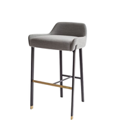 Chaise de bar commerciale moderne réglable avec accoudoirs fixes, rembourrage doux, anti-taches, base chromée robuste, structure métallique pour comptoir