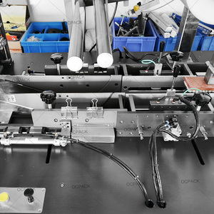 Machine <span class=keywords><strong>d</strong></span>'emballage automatique à haute efficacité pour cigarettes, jeux de cartes et cellophane - Product Image 3