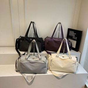 กระเป๋าเดินทางลายสก๊อตแฟชั่น กระเป๋าเก็บสัมภาระอเนกประสงค์สำหรับการเดินทางกลางแจ้ง กีฬา ฟิตเนส - Product Image 6