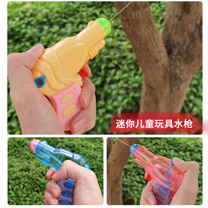 Mini pistola de agua de plástico, pequeño juguete pulverizador para niños, para jugar en la playa en verano - Product Image 5