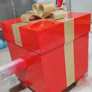 Escultura de Fibra de Vidrio en Forma de Caja de Regalo, Decoración Navideña Rectangular para Exteriores, Montaje en Suelo, Modelo Personalizable - Product Image 4