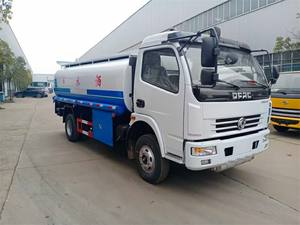 La mejor venta <span class=keywords><strong>Mini</strong></span> Left Hand Drive 8000L Camión cisterna <span class=keywords><strong>de</strong></span> agua 8ton Pequeño camión Bowser <span class=keywords><strong>de</strong></span> agua para la venta - Product Image 2