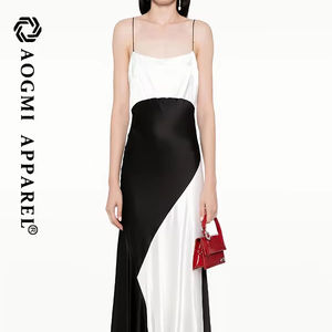 Maxi abito <span class=keywords><strong>in</strong></span> seta taffettà Patchwork bianco e nero con spalline sottili asimmetriche Haute Couture da donna - Product Image 1