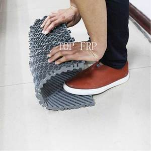 ตะแกรงประกบสำหรับล้างรถ40*40*1.8ซม. ตะแกรงเชื่อมประสานกับพื้นโรงรถแผ่นตะแกรงสำหรับล้างรถป้องกันการลื่นทำ PP ถอดออกได้ - Product Image 3