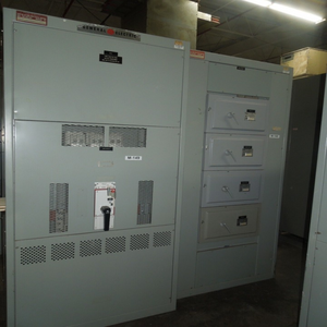 Tablero de Distribución AV-Line 1600A 3ph 208Y/120V Marca HPC Nuevo Original Precio Económico PLC - Product Image 1