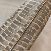 Housse de coussin jacquard métallique moderne à faible MOQ, personnalisée, décorative, pour la vente en gros