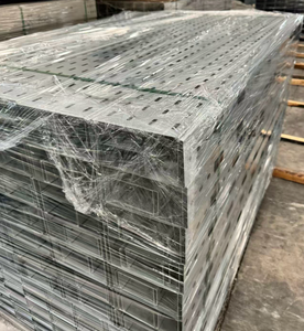 Support de chemin de câbles perforé à prix d'usine, système de chemin de câbles pré-galvanisé OEM, chemin de câbles robuste galvanisé à chaud - Product Image 2