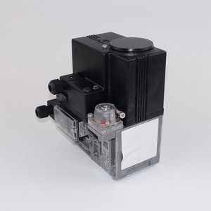 Vanne de régulation de gaz servo-électrique Honeywell VR425VA5034, actionneur électrique 10A, en aluminium, à montage au sol, pièce pour système CVC - Product Image 2