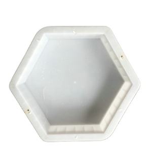 Cetakan Plastik Balok Pemoles Berongga Beton Heksagonal untuk Batu Paving - Product Image 1