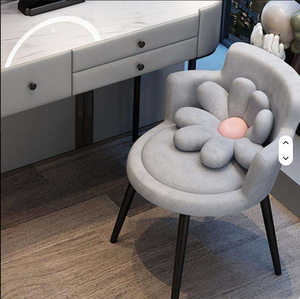 Chaise de salon de manucure en métal rose et blanc avec structure en acier inoxydable, design moderne pour chambre et salon - Product Image 4
