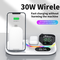 4-in-1 draadloze oplader digitale wekker RGB-licht opvouwbaar snellaadstation voor iPhone, iWatch en AirPods