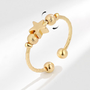 Anillo Giratorio con Cuentas en Forma de Estrella, Bañado en Oro, Acabado Cepillado, Diseño Abierto Ajustable, Joyería para Aliviar la Ansiedad - Product Image 1