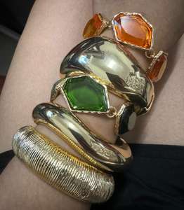 Kaimei 2025 Fashion perhiasan wanita Chunky geometris tidak beraturan hijau gelang batu permata Minimal Chubby gelang Metal - Product Image 4