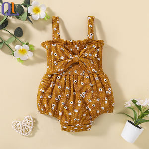 ชุดรอมเปอร์เด็กผู้หญิงแบบมีสายรัด ลายดอกไม้ น่ารัก แขนกุด แต่งระบาย สำหรับเด็กแรกเกิด ชุดคลาน สายรัดโบว์ กางเกงขาสั้น - Product Image 4