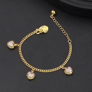 JXX Nuevo Brazalete de Latón Chapado en Oro de 24K de Alta Calidad con Dijes de Corazón, Brazalete con Dijes a la Moda - Product Image 3
