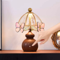 Lampe de Chevet Papillon Créative pour Chambre à Coucher, Décoration Simple et Élégante, Lampe de Table Rétro Antique d'Ambiance