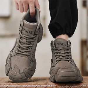 Chaussures de sport montantes pour hommes, en cuir uni, nouvelle collection automne-hiver, décontractées, tendance, pour adolescents, course à pied, extérieur, semelle épaisse, maille respirante - Product Image 4