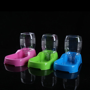 Fuente de agua automática para mascotas, 500ml, para perros, gatos, cachorros, color sólido, forma redonda - Product Image 1