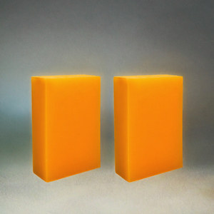 Jabón Mineral Antiséptico de Cúrcuma Orgánica en Barra Herbal Sólida para Manchas Oscuras - Product Image 3