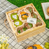 IMEE boîte de nourriture de fruits de cadeau carré de couvercle transparent de Grain de bois naturel pour le festival de bateau de dragon de pâques avec la poignée