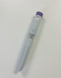 Penna di Plastica Usa e Getta, Simile a Lily - Product Image 3