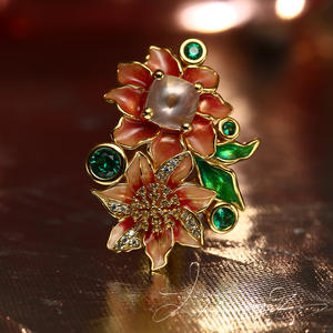 Bague pour femme en argent 925 incrustée de cristal rose et de spinelle verte nano, série Otherworld Vintage - Product Image 4