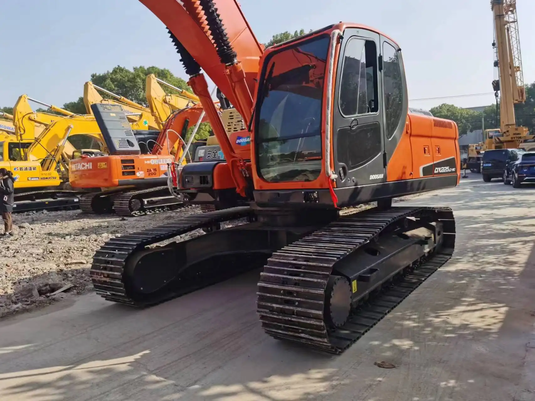 ต้นฉบับ DOOSAN DX225LC DX225 225 LCA รถขุดผลิตในเกาหลี Doosan รถขุดมือสองใช้ dx225 ในราคาโรงงานเซี่ยงไฮ้